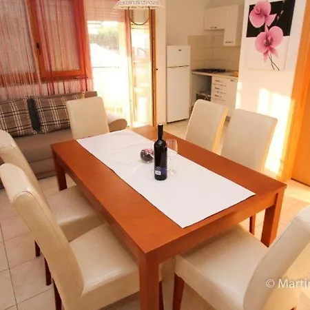 In With Sea View, Balcony, Air Conditioning, Wi-fi * Sveti Filip i Jakov