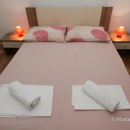 In With Sea View, Balcony, Air Conditioning, Wi-fi 아파트 스베티필립아이자코브